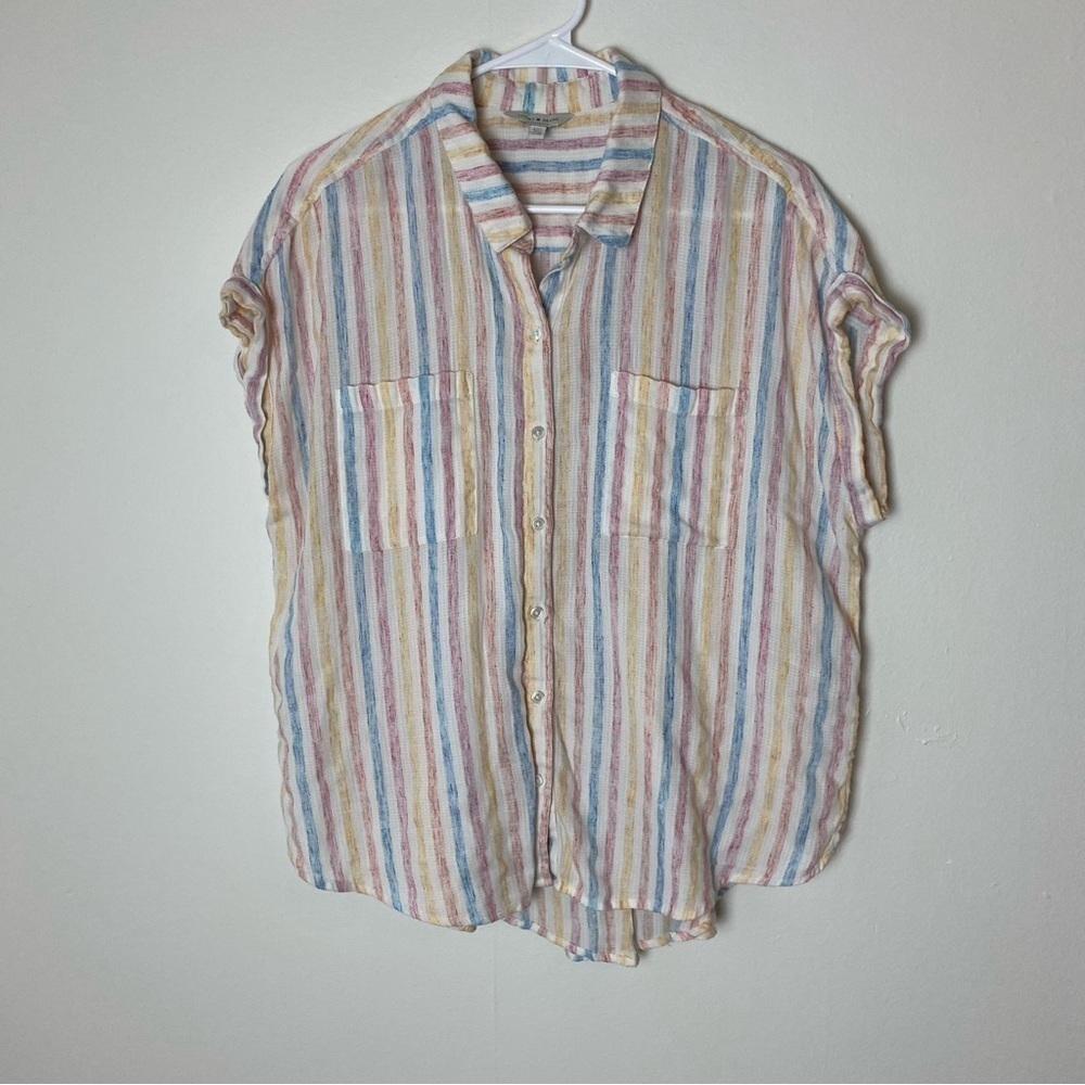 Lucky Brand Split Back Striped Button Front Lightweight Top - Picture 11 of 15